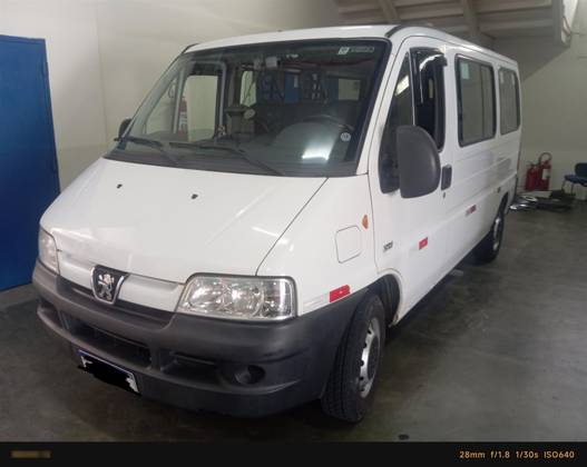 PEUGEOT BOXER 2.3 HDI 330 PASSAGEIRO 16 LUGARES 8V DIESEL 3P MANUAL
